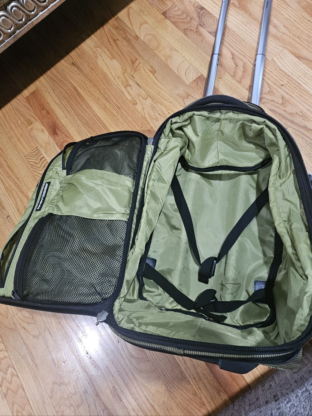 Travelpro T-Pro BOLD - Picture 3 of 4